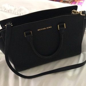 Micheal Kors Bag